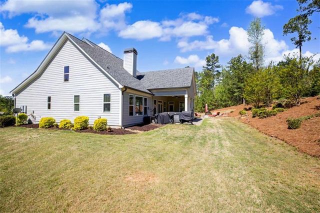 126 Raintree Court, Newnan, GA 30265