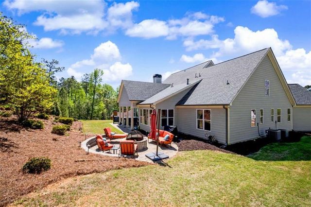 126 Raintree Court, Newnan, GA 30265