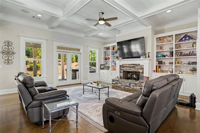 126 Raintree Court, Newnan, GA 30265