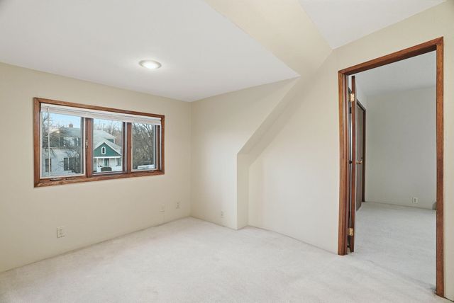 907 W Fairview Ave, Spokane, WA 99205