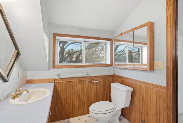 907 W Fairview Ave, Spokane, WA 99205