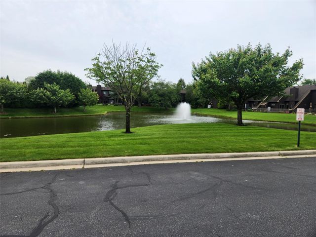 166 Southgate Circle, Massapequa Park, NY 11762