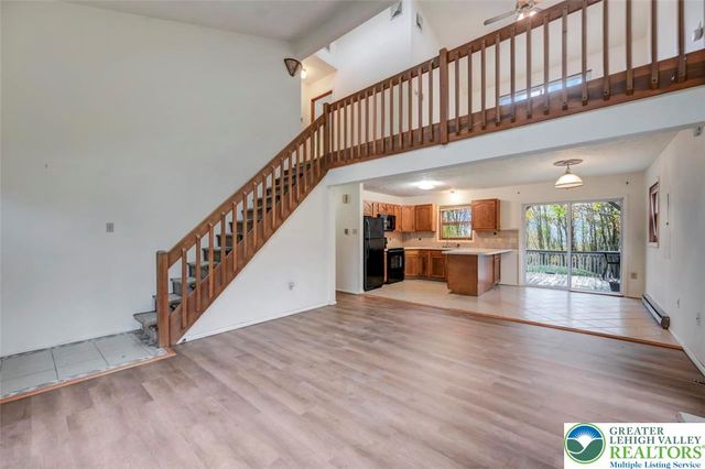 38 Spokane Road, Penn Forest Twp, PA 18210