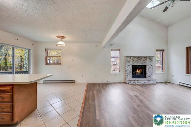 38 Spokane Road, Penn Forest Twp, PA 18210