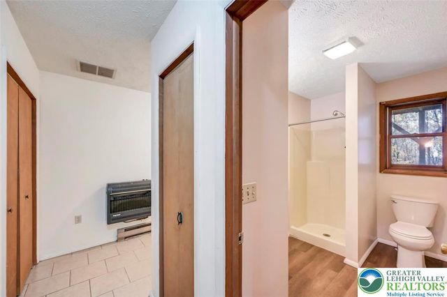 38 Spokane Road, Penn Forest Twp, PA 18210