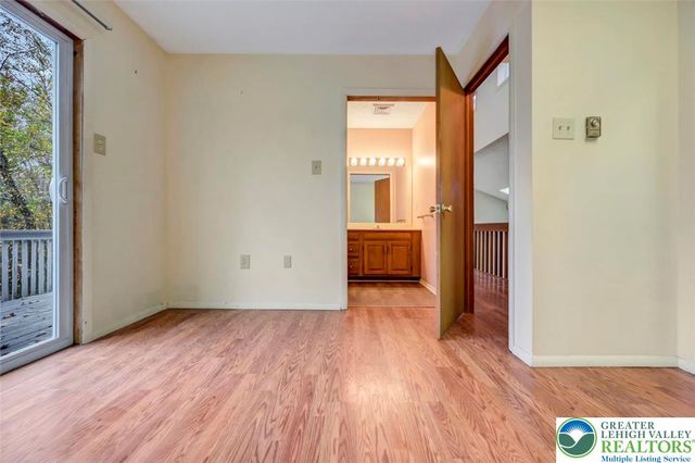 38 Spokane Road, Penn Forest Twp, PA 18210