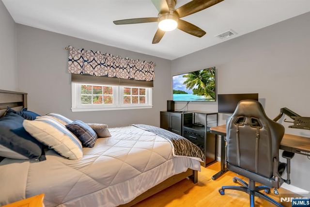 328 Ruckman Road, Hillsdale, NJ 07642