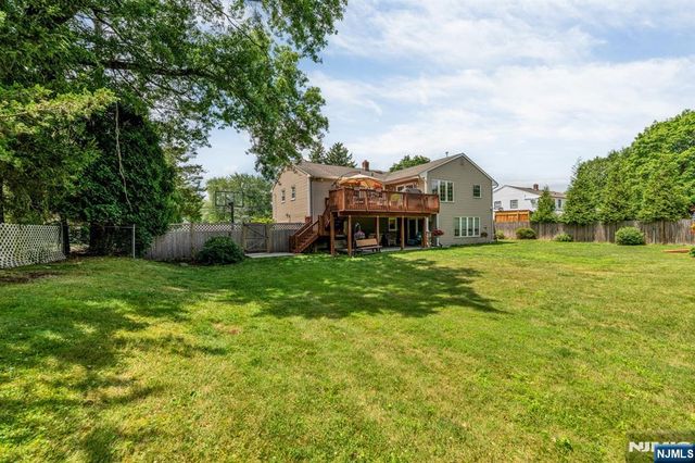 328 Ruckman Road, Hillsdale, NJ 07642