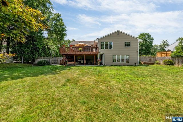 328 Ruckman Road, Hillsdale, NJ 07642