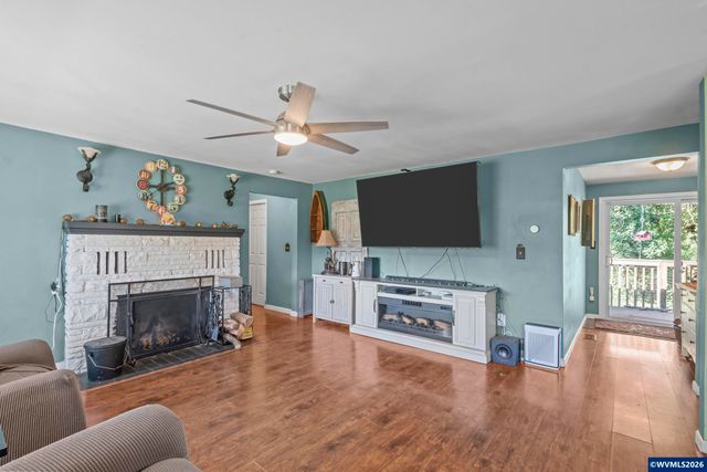 412 NW Rainwater Ln, Albany, OR 97321