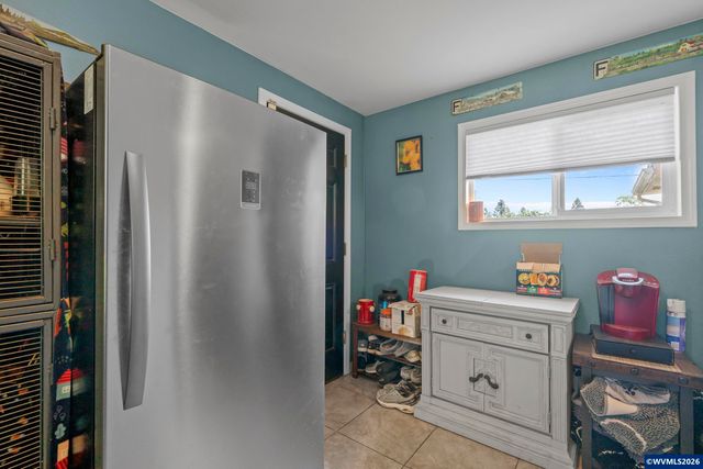 412 NW Rainwater Ln, Albany, OR 97321