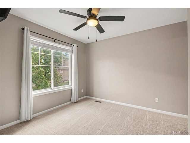 7536 S Quatar Way, Aurora, CO 80016