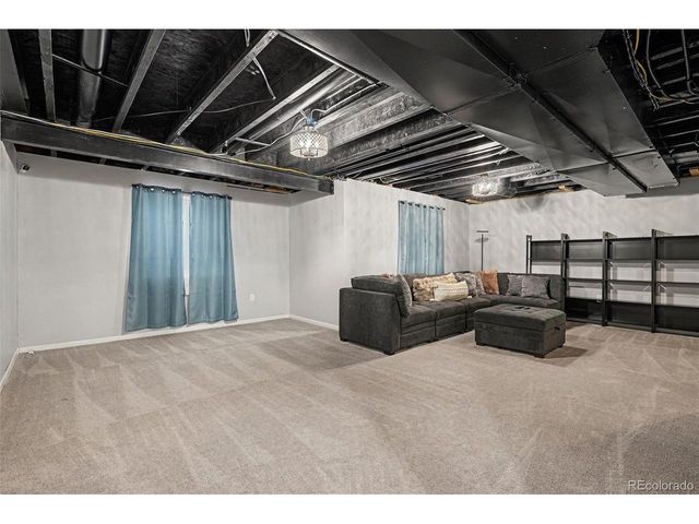7536 S Quatar Way, Aurora, CO 80016