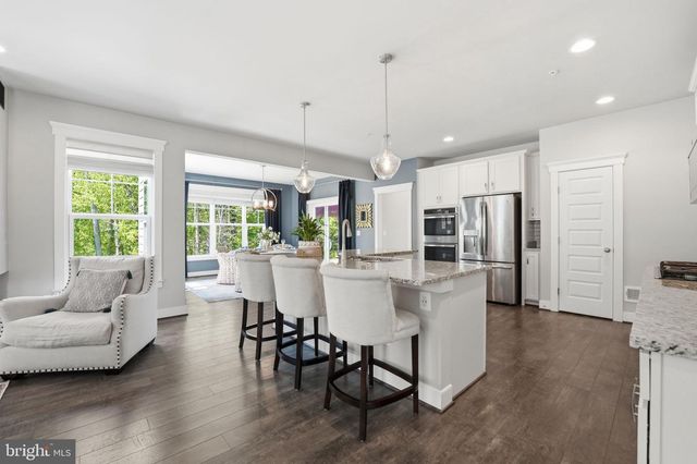 17942 WOODS VIEW DR, Dumfries, VA 22026