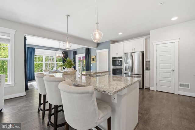 17942 WOODS VIEW DR, Dumfries, VA 22026