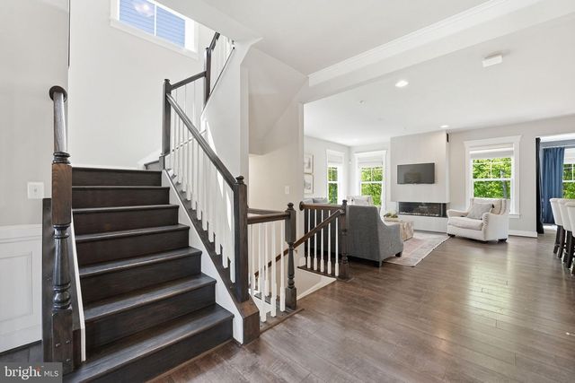 17942 WOODS VIEW DR, Dumfries, VA 22026
