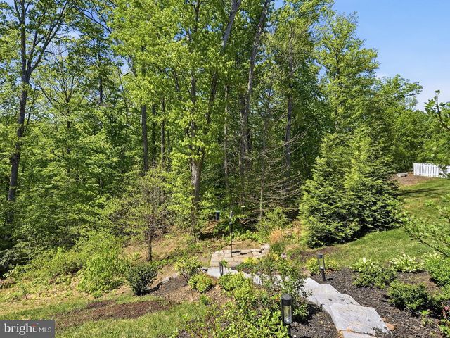 17942 WOODS VIEW DR, Dumfries, VA 22026