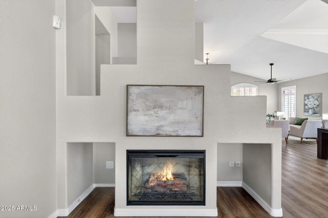 2541 E SILVERWOOD Drive, Phoenix, AZ 85048