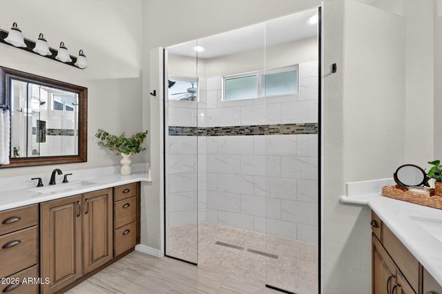 2541 E SILVERWOOD Drive, Phoenix, AZ 85048