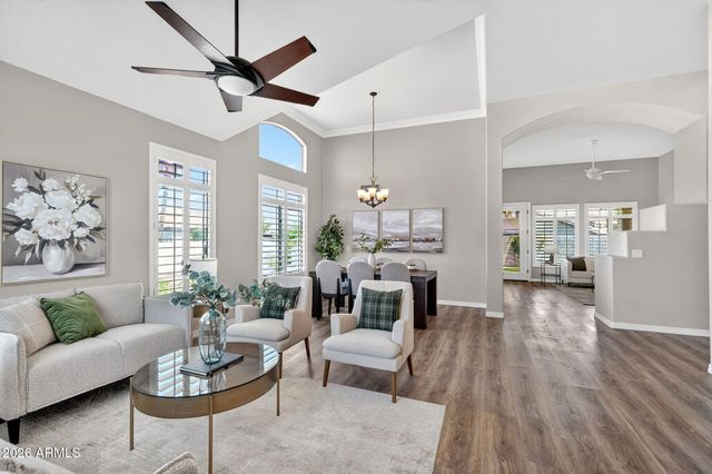 2541 E SILVERWOOD Drive, Phoenix, AZ 85048