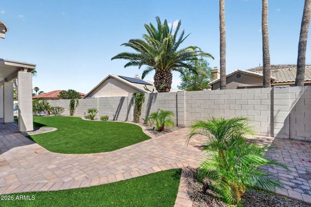 2541 E SILVERWOOD Drive, Phoenix, AZ 85048