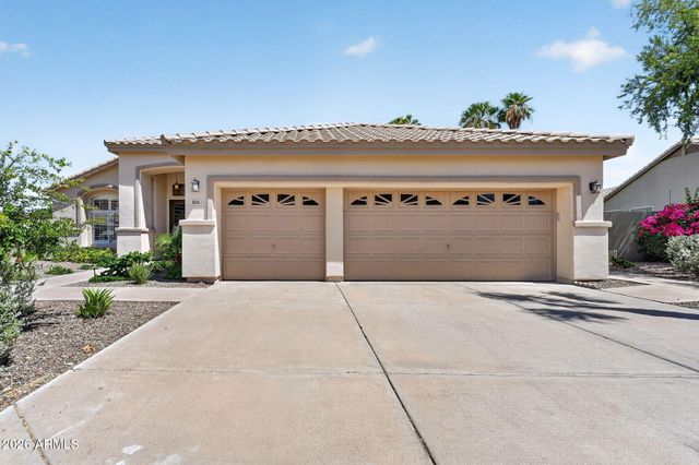2541 E SILVERWOOD Drive, Phoenix, AZ 85048