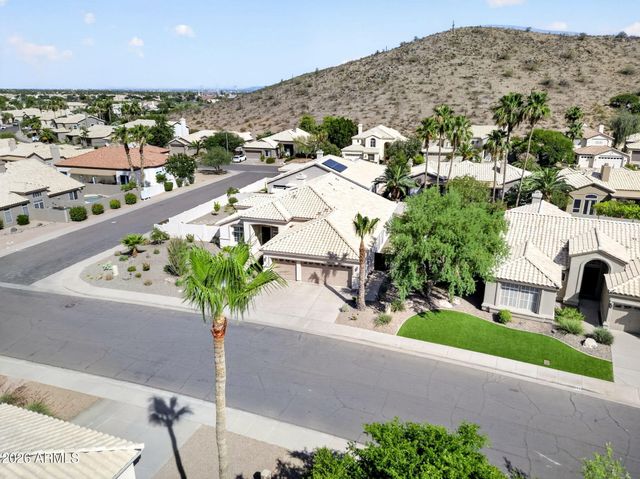 2541 E SILVERWOOD Drive, Phoenix, AZ 85048