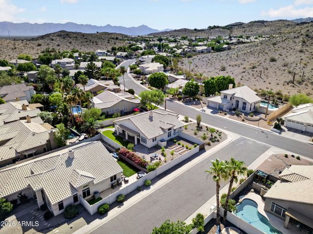 2541 E SILVERWOOD Drive, Phoenix, AZ 85048