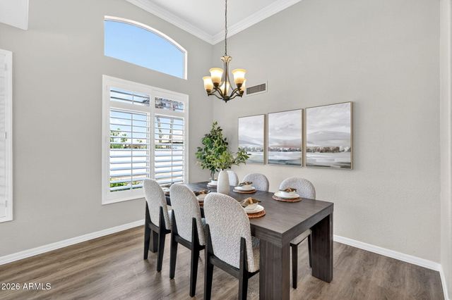 2541 E SILVERWOOD Drive, Phoenix, AZ 85048