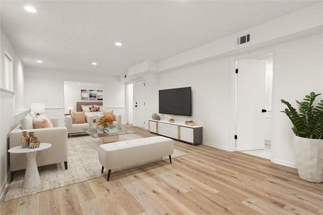 750 Bayliss Drive, Marietta, GA 30068