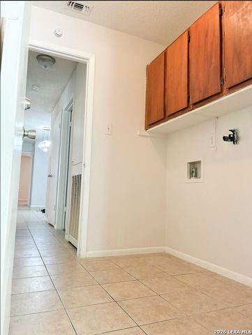 11338 Candle Park, San Antonio, TX 78249