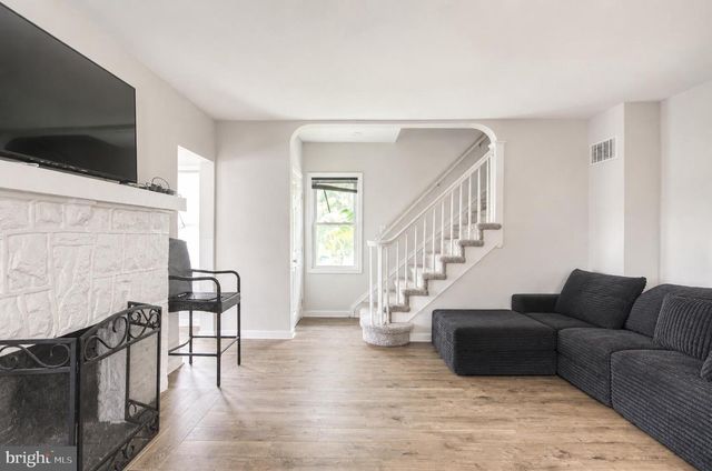 244 GIBBSBORO RD, Clementon, NJ 08021