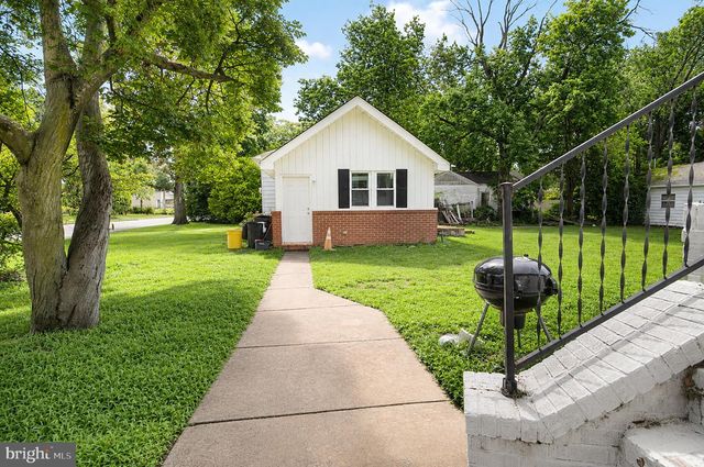 244 GIBBSBORO RD, Clementon, NJ 08021