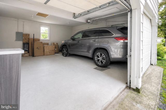 244 GIBBSBORO RD, Clementon, NJ 08021