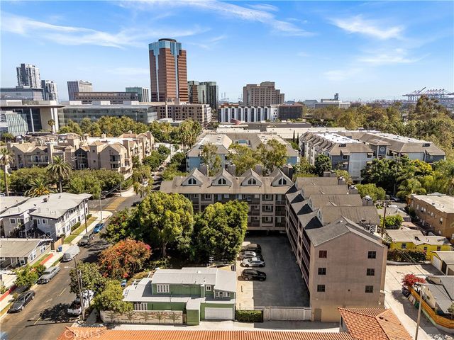 707 W 4th 8, Long Beach, CA 90802