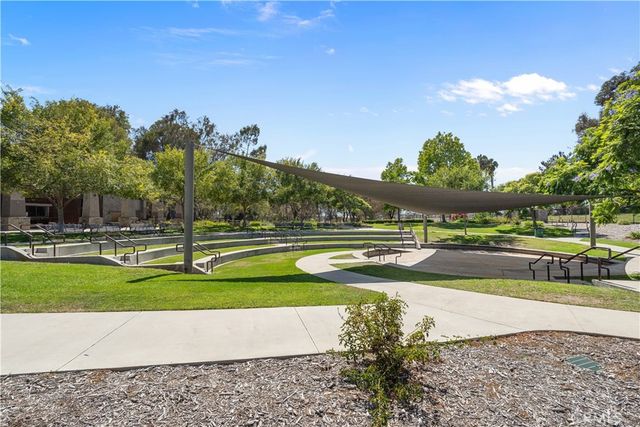 707 W 4th 8, Long Beach, CA 90802