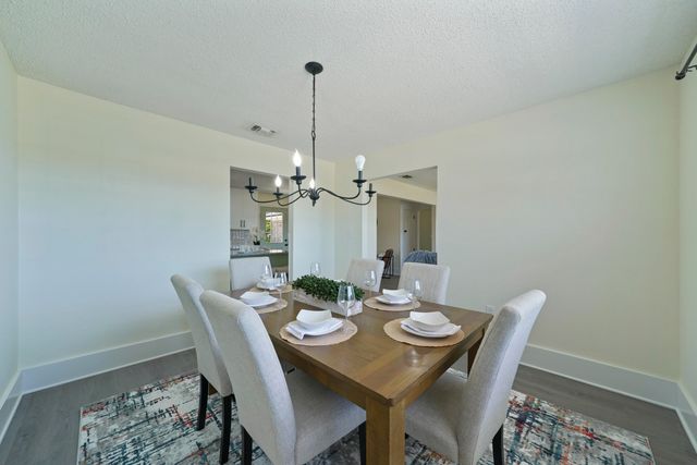 15 Lakeview Drive, Mary Esther, FL 32569