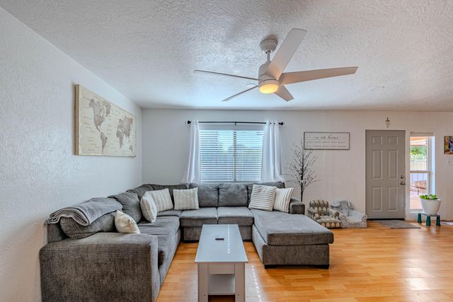 548 Coronado Drive, Bernalillo, NM 87004