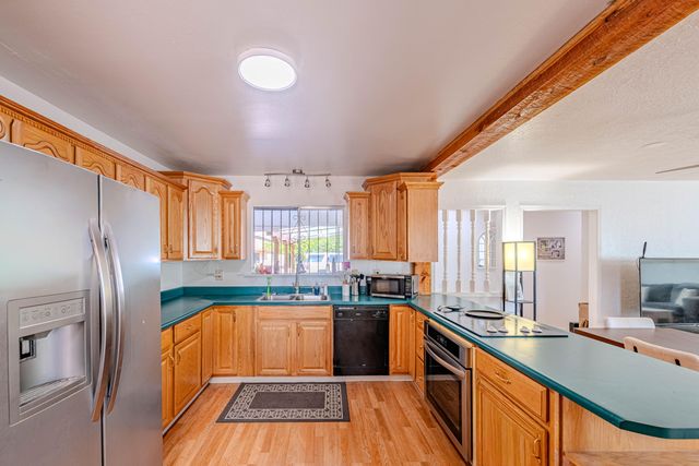 548 Coronado Drive, Bernalillo, NM 87004