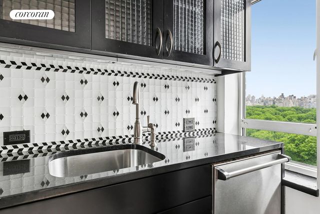 25 Central Park W Apt 12P, New York City, NY 10023