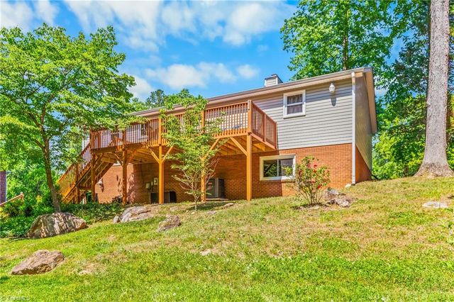 180 Creekside Drive, High Point, NC 27265