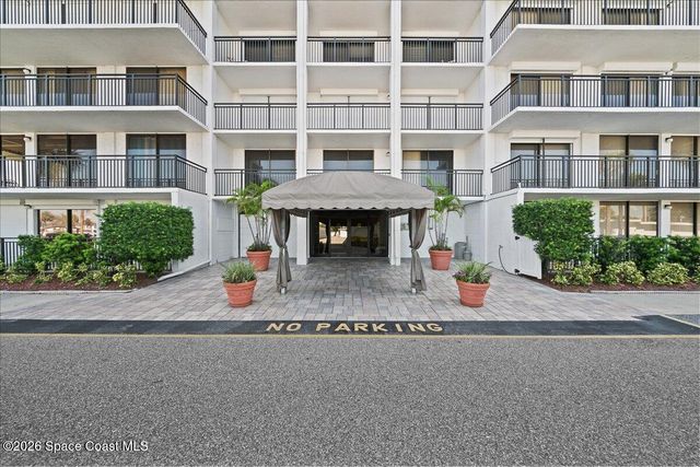 2100 N Atlantic Avenue 303, Cocoa Beach, FL 32931