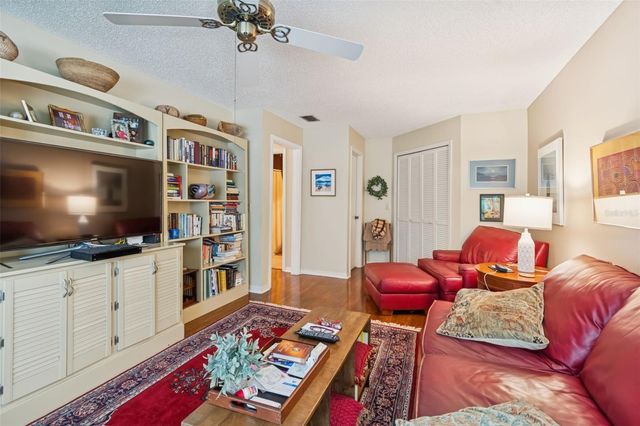 3108 VALLEY OAKS DRIVE 501, Tampa, FL 33618