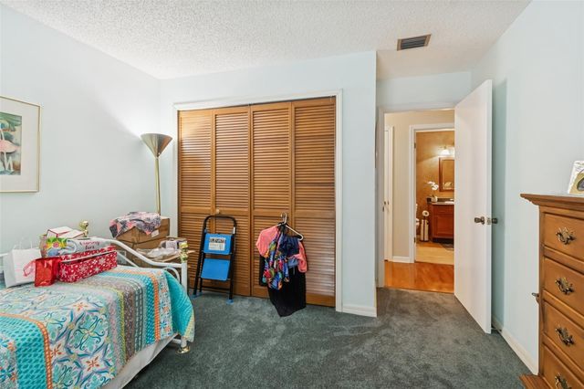 3108 VALLEY OAKS DRIVE 501, Tampa, FL 33618