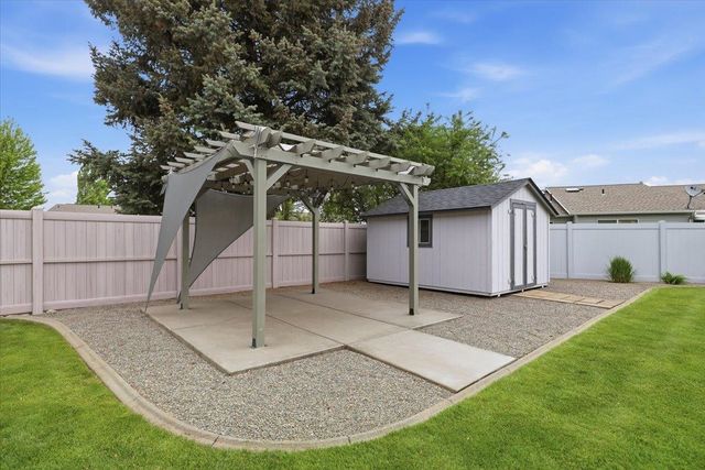 2013 S Newer Ct, Spokane Valley, WA 99037