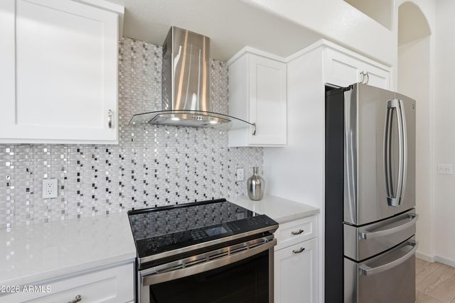 5958 E KELTON Lane, Scottsdale, AZ 85254