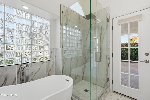 5958 E KELTON Lane, Scottsdale, AZ 85254