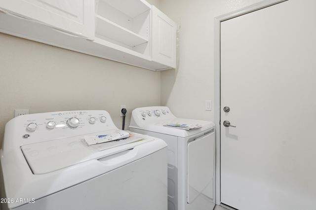 5958 E KELTON Lane, Scottsdale, AZ 85254