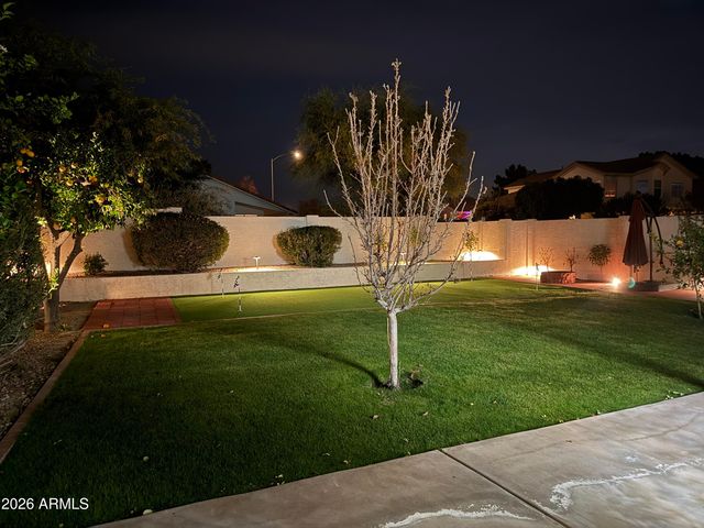 5958 E KELTON Lane, Scottsdale, AZ 85254