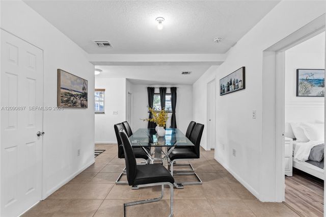 1430 NE 11th Street 1430, Homestead, FL 33033